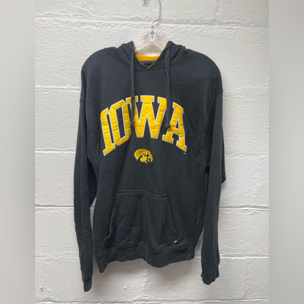 Iowa Hawkeyes Hooded Sweatshirt